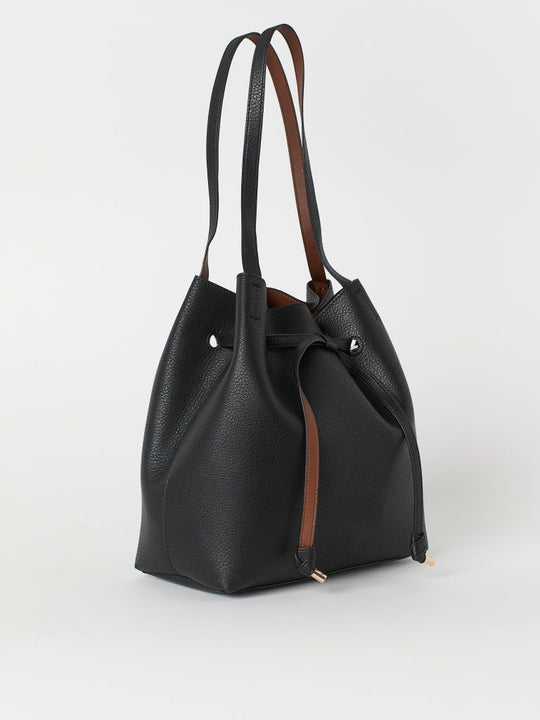 Bucket bag