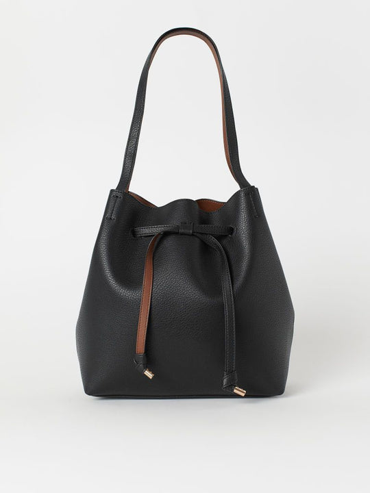 Bucket bag