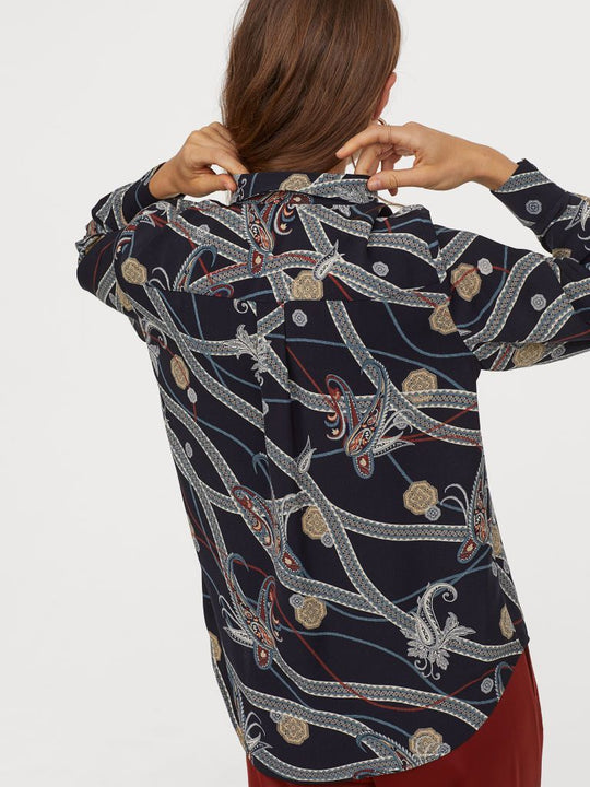 Long-sleeved blouse