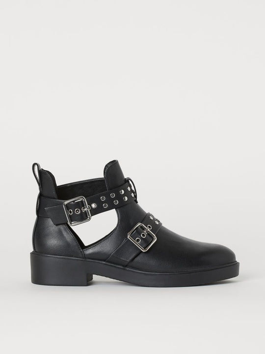 Open-sided boots