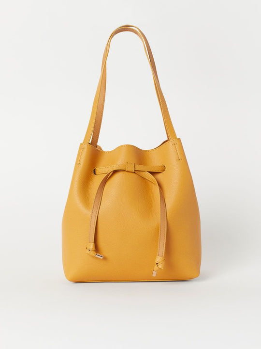 Bucket bag