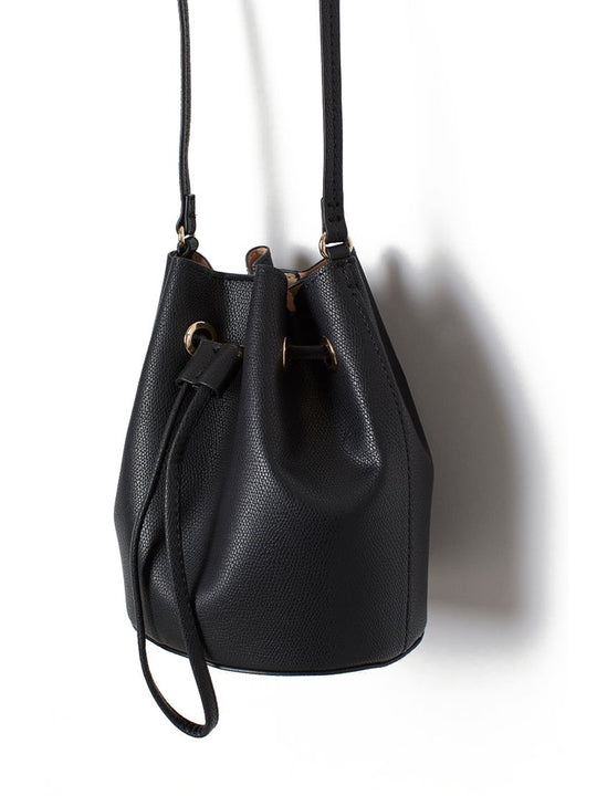 Small bucket bag