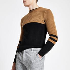 Black cable jumper